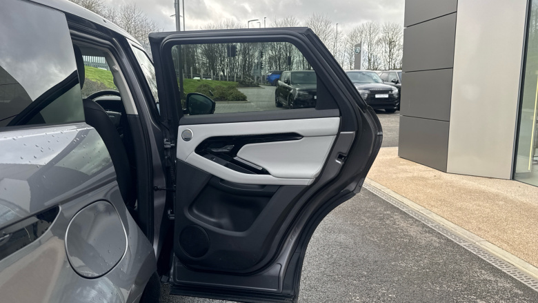 Land Rover Range Rover Evoque 2.0 P200 Dynamic SE 5dr Auto Petrol Hatchback